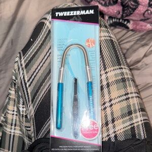 Tweezerman Brand Facial Hair Removal Tool (New)